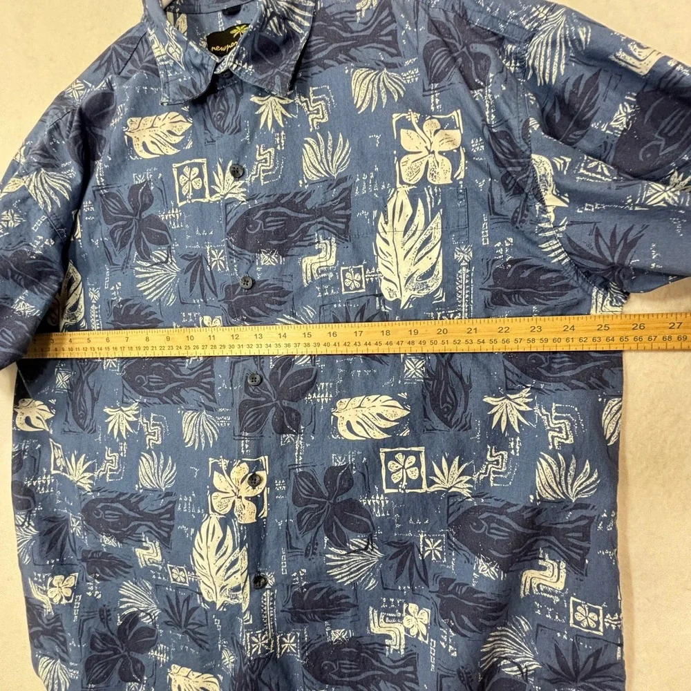 Newport Blue Camp Shirt Mens XL Hawaiian Relaxed Fit Tropical Fish Print Aloha - Picture 8 of 8